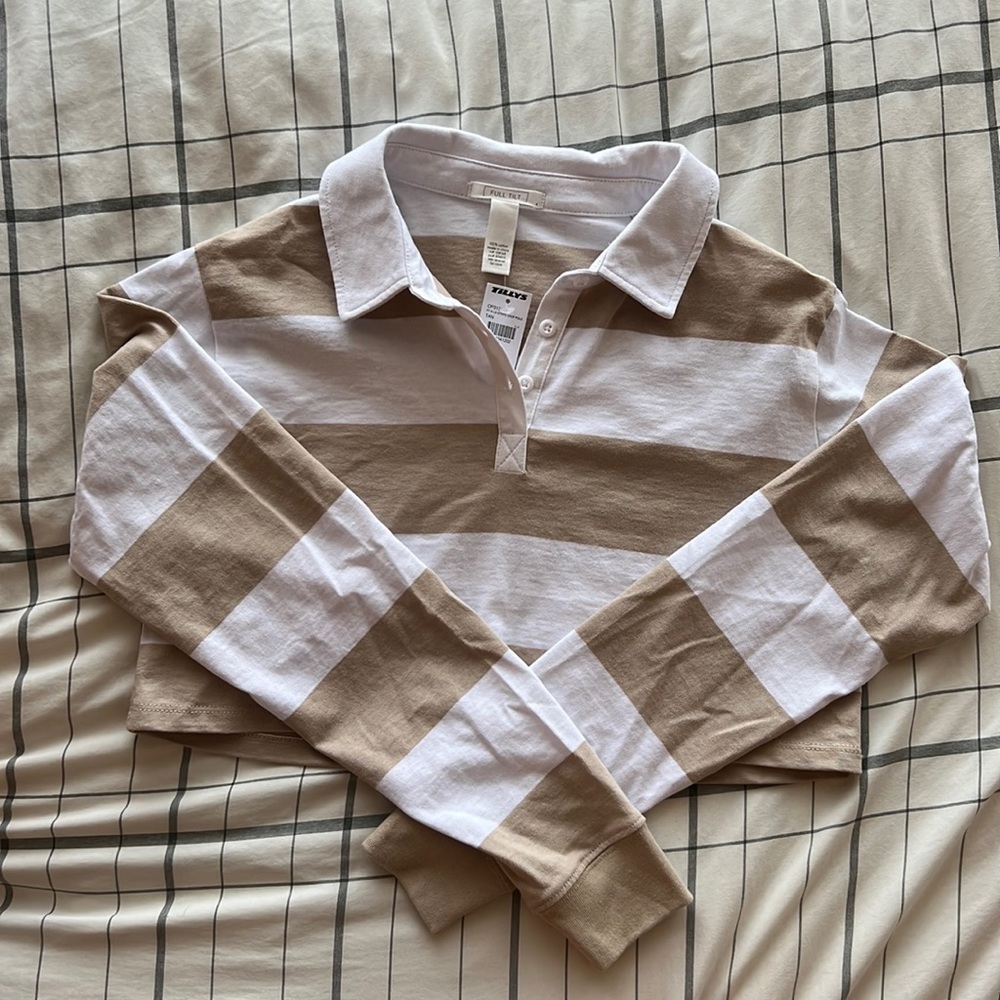Cropped collared long sleeve
